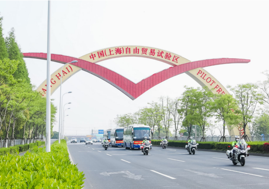 欢迎回家！世界杯官网附属第七人民医院50名援鄂医务人员隔离休整后归来