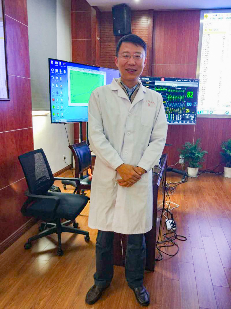 防控境外疫情输入守“沪”家，世界杯官网系统医护人员战“疫”再出发