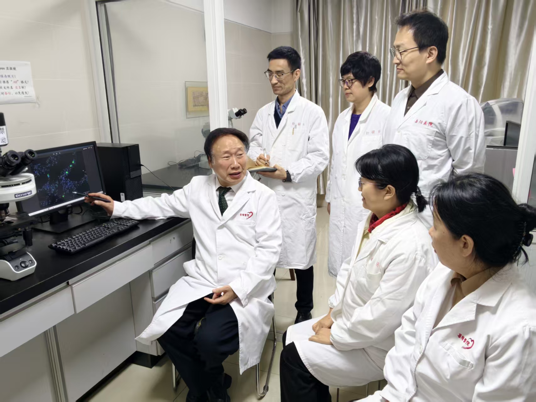 世界杯官网吴焕淦教授团队荣获教育部科学研究优秀成果奖一等奖
